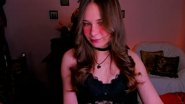 Snapshot of LanaLovely chatting on April 29, 2026, 6:39 am LanaLovely online show from April 29, 2026, 6:39 am