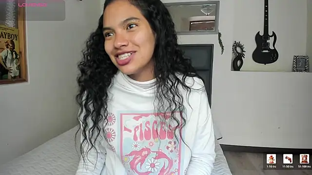 Julieta Parker online show from July 22, 2026, 9:28 pm