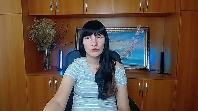 Rosalinda ro online show from May 19, 2026, 12:12 pm