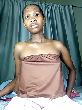 PussyFarrie online show from April 29, 2026, 7:23 am