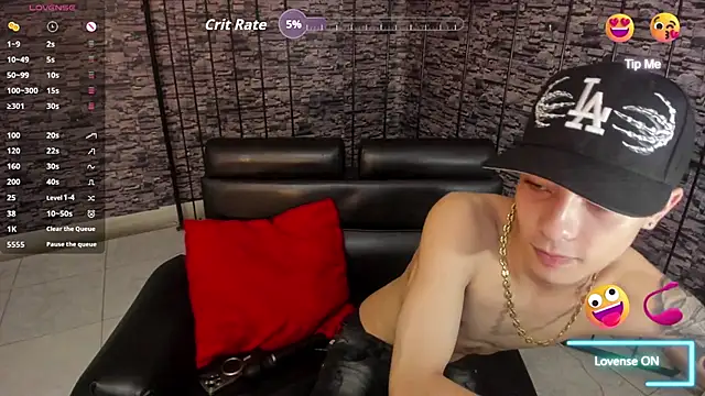 Snapshot of Dereck_Boy_ chatting on May 19, 2026, 4:41 am Dereck Boy online show from May 19, 2026, 4:41 am