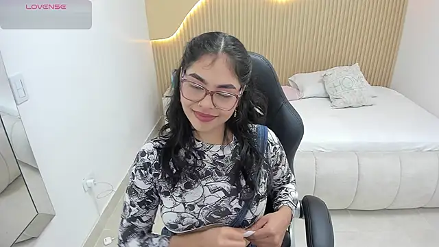 Snapshot of LISIEMARGOTH chatting on March 21, 2026, 12:31 pm LISIEMARGOTH online show from March 21, 2026, 12:31 pm