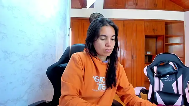 Emily and Soffy online show from February 16, 2026, 12:04 pm