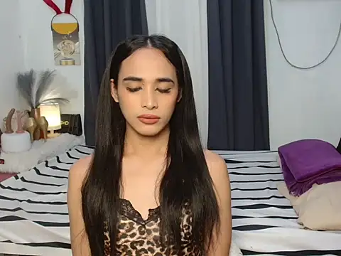 Gwenstacy30 online show from March 16, 2026, 7:05 pm