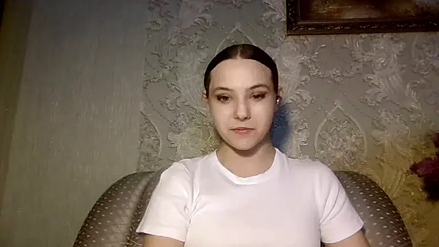 YuniNeko online show from April 30, 2026, 3:08 pm