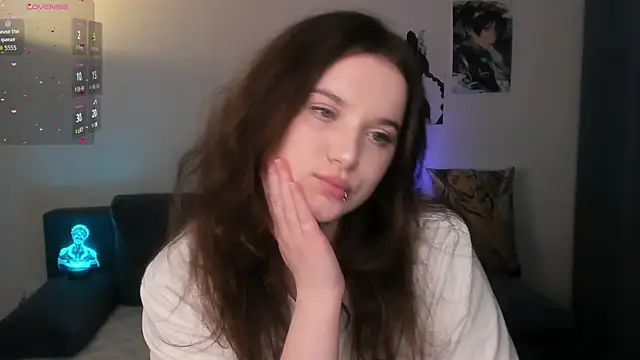 Snapshot of chloe_dashh chatting on February 12, 2026, 9:14 pm chloe dashh online show from February 12, 2026, 9:14 pm