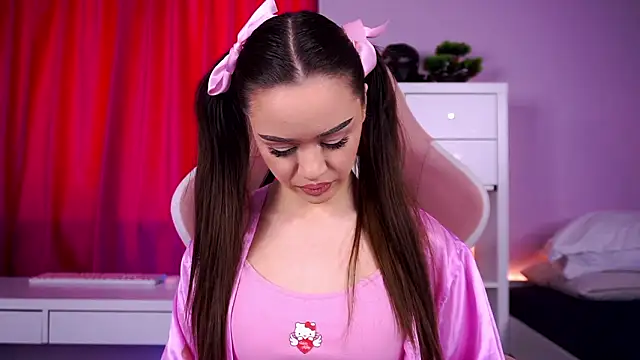 Snapshot of MistyReeds chatting on March 6, 2026, 5:57 am MistyReeds online show from March 6, 2026, 5:57 am