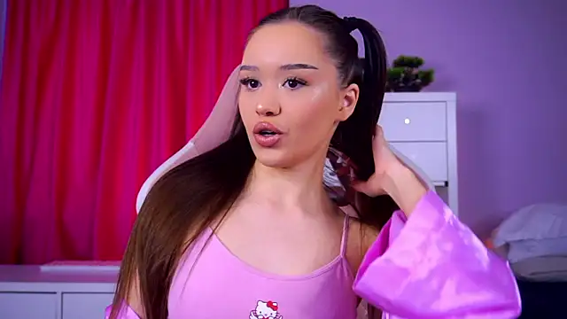 Snapshot of MistyReeds chatting on March 4, 2026, 5:37 am MistyReeds online show from March 4, 2026, 5:37 am