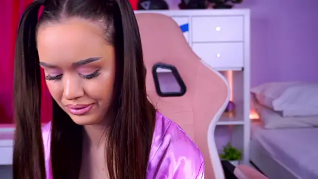 Snapshot of MistyReeds chatting on February 20, 2026, 6:19 am MistyReeds online show from February 20, 2026, 6:19 am