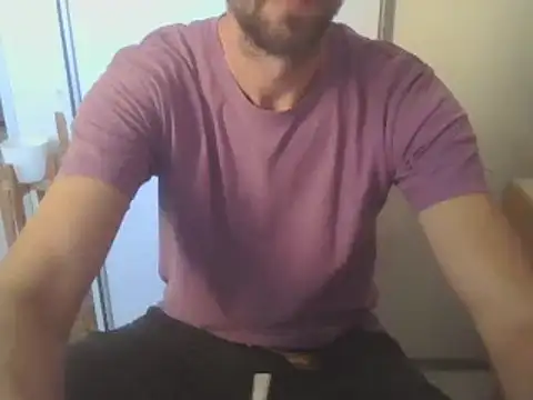 willyhot hot online show from February 6, 2026, 10:39 pm