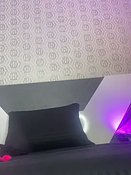 Snapshot of Mia_rivers__ chatting on July 1, 2026, 7:47 pm Mia rivers online show from July 1, 2026, 7:47 pm