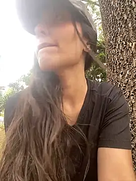 Snapshot of Mia_rivers__ chatting on July 19, 2026, 6:37 pm Mia rivers online show from July 19, 2026, 6:37 pm