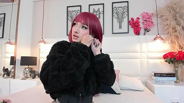Snapshot of RaquelHyde_ chatting on August 2, 2026, 1:20 pm RaquelHyde online show from August 2, 2026, 1:20 pm