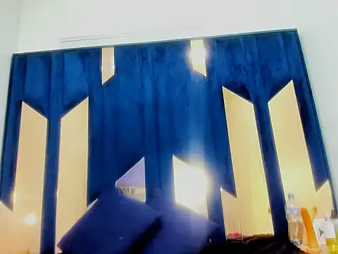 Snapshot of knelaTentationRs chatting on March 19, 2026, 7:03 pm knelaTentationRs online show from March 19, 2026, 7:03 pm