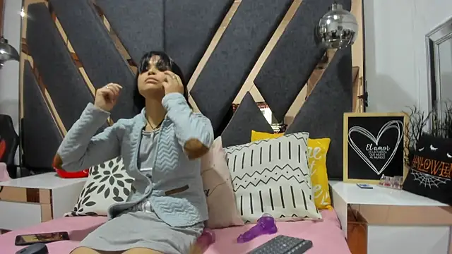 Maggyx online show from February 26, 2026, 1:33 pm