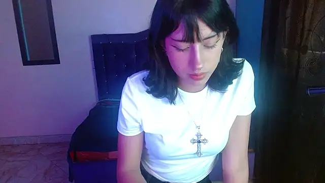 Snapshot of kitty_Gothic chatting on February 13, 2026, 6:30 pm kitty Gothic online show from February 13, 2026, 6:30 pm