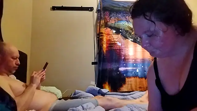 Snapshot of Explicitsapphire chatting on March 13, 2026, 5:18 pm Explicitsapphire online show from March 13, 2026, 5:18 pm