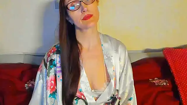 beddable woman online show from May 12, 2026, 7:31 pm