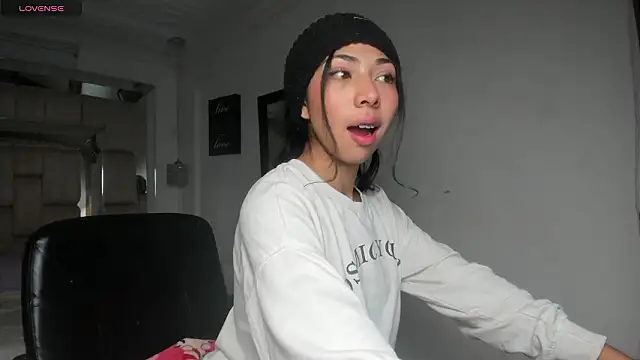 Snapshot of Eva_cute7 chatting on March 11, 2026, 10:31 am Eva cute7 online show from March 11, 2026, 10:31 am