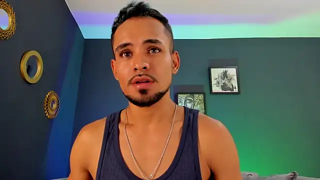 neyder sanz online show from March 10, 2026, 1:37 pm