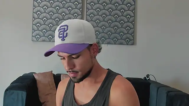 neyder sanz online show from March 19, 2026, 8:20 pm