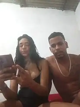 Snapshot of bruxinhadeblairrr chatting on February 7, 2026, 11:24 pm bruxinhadeblairrr online show from February 7, 2026, 11:24 pm