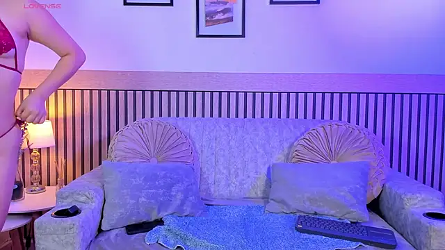 Madisson West online show from February 4, 2026, 11:49 am