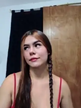 EmiNavarro online show from July 11, 2026, 8:53 pm
