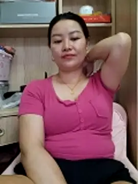Snapshot of Jennie_dogy chatting on May 31, 2026, 1:44 am Jennie dogy online show from May 31, 2026, 1:44 am
