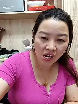 Snapshot of Jennie_dogy chatting on May 13, 2026, 1:29 pm Jennie dogy online show from May 13, 2026, 1:29 pm