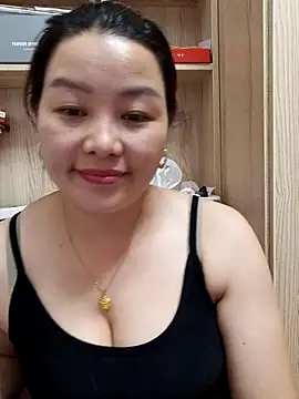 Snapshot of Jennie_dogy chatting on June 7, 2026, 2:22 pm Jennie dogy online show from June 7, 2026, 2:22 pm