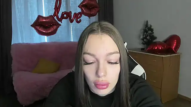 CandyGyrl online show from March 24, 2026, 1:05 am