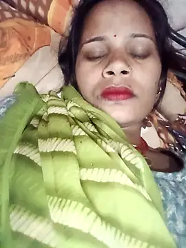 Snapshot of Hot_ree64 chatting on March 3, 2026, 3:52 pm Hot ree64 online show from March 3, 2026, 3:52 pm