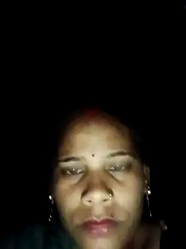 Snapshot of Hot_ree64 chatting on February 17, 2026, 3:31 pm Hot ree64 online show from February 17, 2026, 3:31 pm