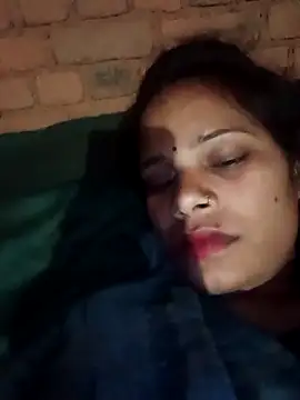 Snapshot of Hot_ree64 chatting on March 10, 2026, 4:22 pm Hot ree64 online show from March 10, 2026, 4:22 pm