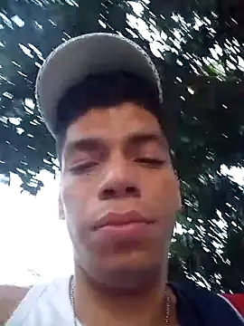 Andres sant  online show from May 3, 2026, 10:46 pm