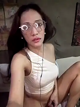 Snapshot of GeorginaLove09 chatting on July 4, 2026, 12:43 pm GeorginaLove09 online show from July 4, 2026, 12:43 pm