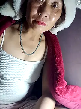 Snapshot of witch-xx chatting on April 22, 2026, 1:07 pm witch-xx online show from April 22, 2026, 1:07 pm