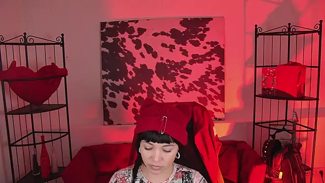 Snapshot of NeoGeisha chatting on April 13, 2026, 4:33 pm NeoGeisha online show from April 13, 2026, 4:33 pm