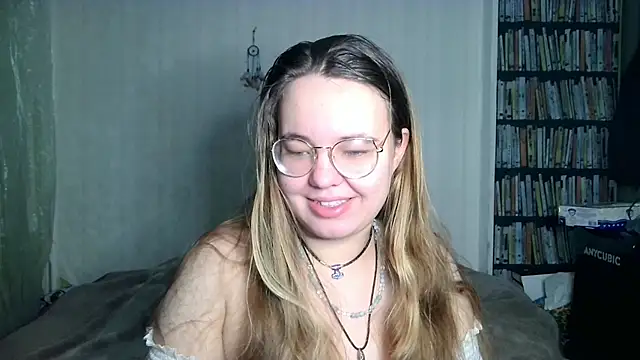 Helen foxygirl online show from February 9, 2026, 12:19 am