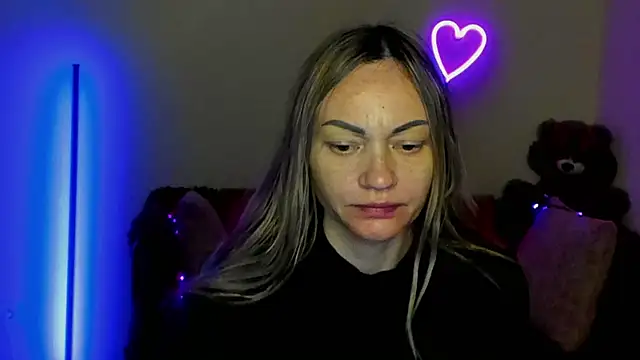 BlondMikey22 online show from May 2, 2026, 5:23 am