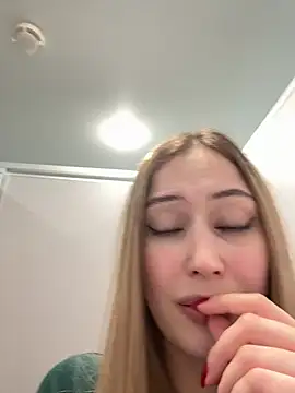 blonde exe online show from April 29, 2026, 5:30 pm