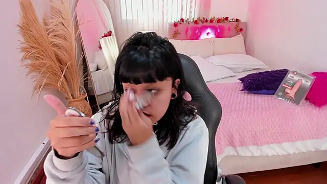 Nahemot sadish online show from April 1, 2026, 12:28 pm