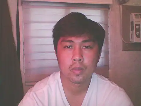 mattyXthridy online show from April 4, 2026, 4:08 am