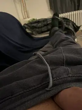 ManuelCervantes1972 online show from February 9, 2026, 7:01 pm