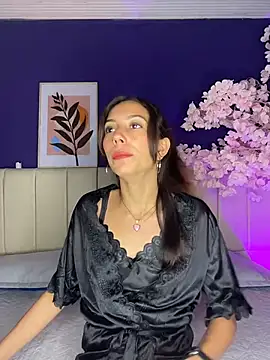 Snapshot of BonniePink_ chatting on February 6, 2026, 2:35 pm BonniePink online show from February 6, 2026, 2:35 pm