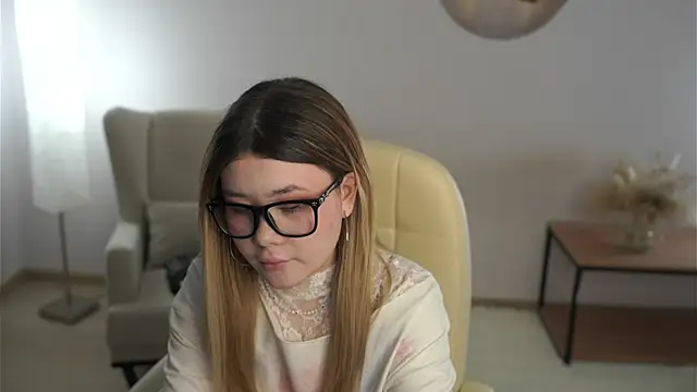 OraliaTumbleston online show from February 7, 2026, 2:03 pm