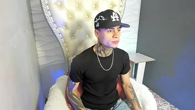 acxel prescot online show from February 25, 2026, 8:08 pm