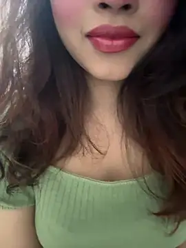 Snapshot of riya_sharma11 chatting on March 17, 2026, 5:05 pm riya sharma11 online show from March 17, 2026, 5:05 pm