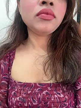 Snapshot of riya_sharma11 chatting on February 10, 2026, 8:46 am riya sharma11 online show from February 10, 2026, 8:46 am